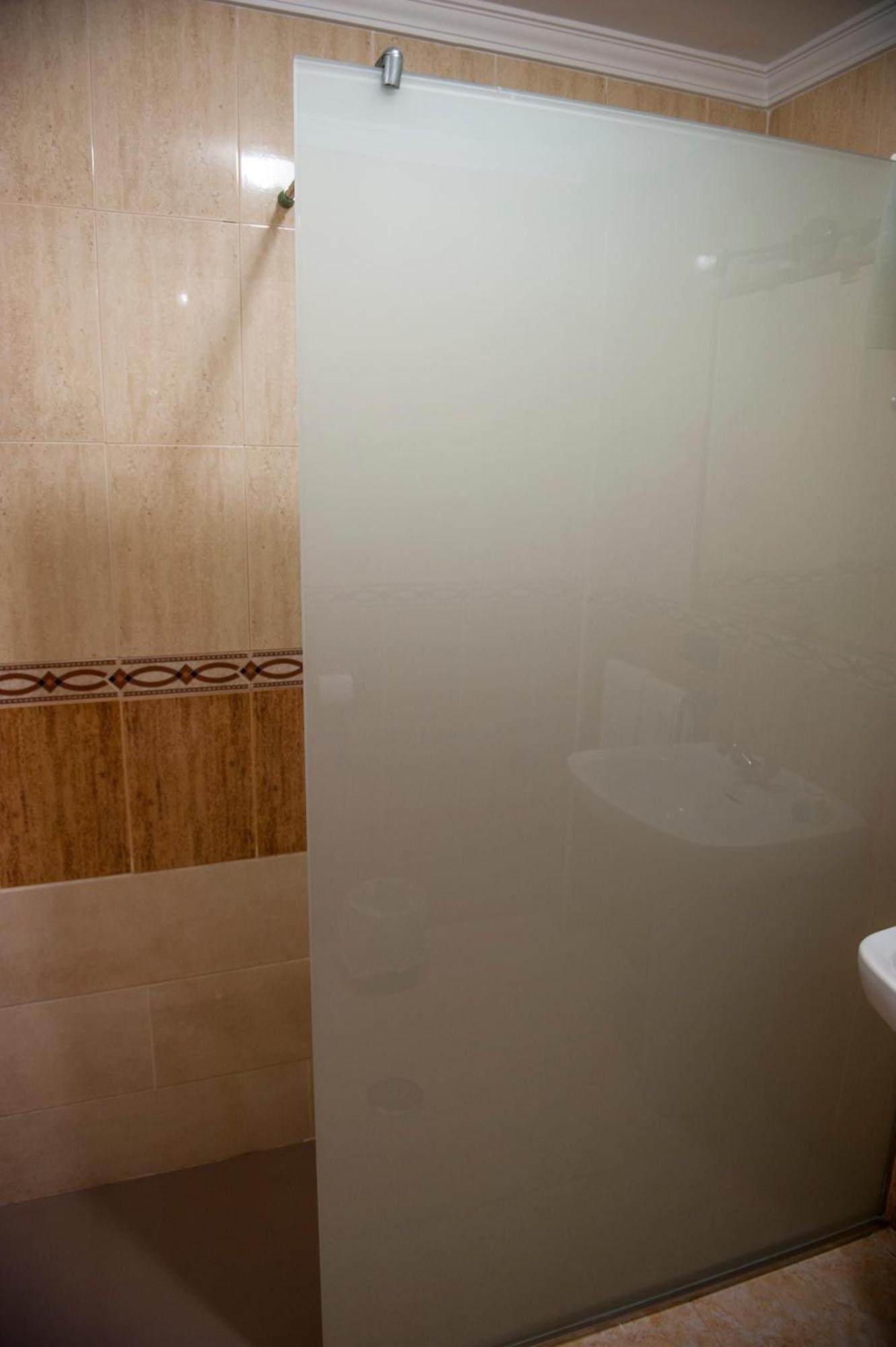 Hostal Las Palomas Lucena Bagian luar foto